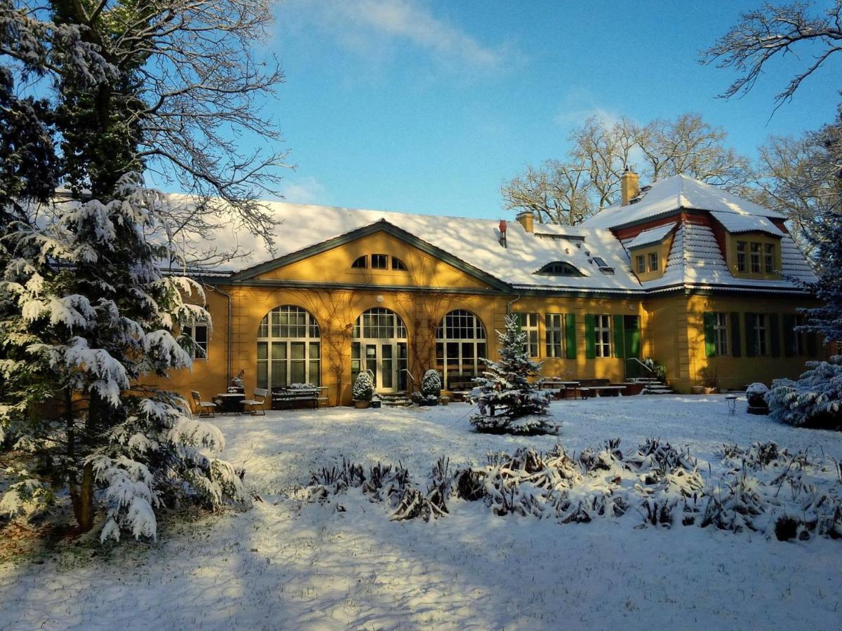 Kavaliershaus Krumke - Gaestehaus Im Schlosspark - Schluesselbox - Kein Tv Exterior foto